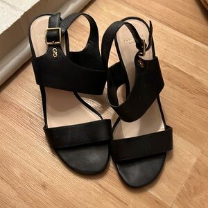 Cole Haan Srappy Black Sandals. Sz 8b.